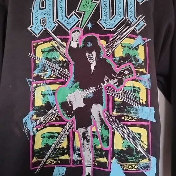 AC/DC women's Angus Young Blow Up Your Video Sweater Size XXL - Picture 2 of 3